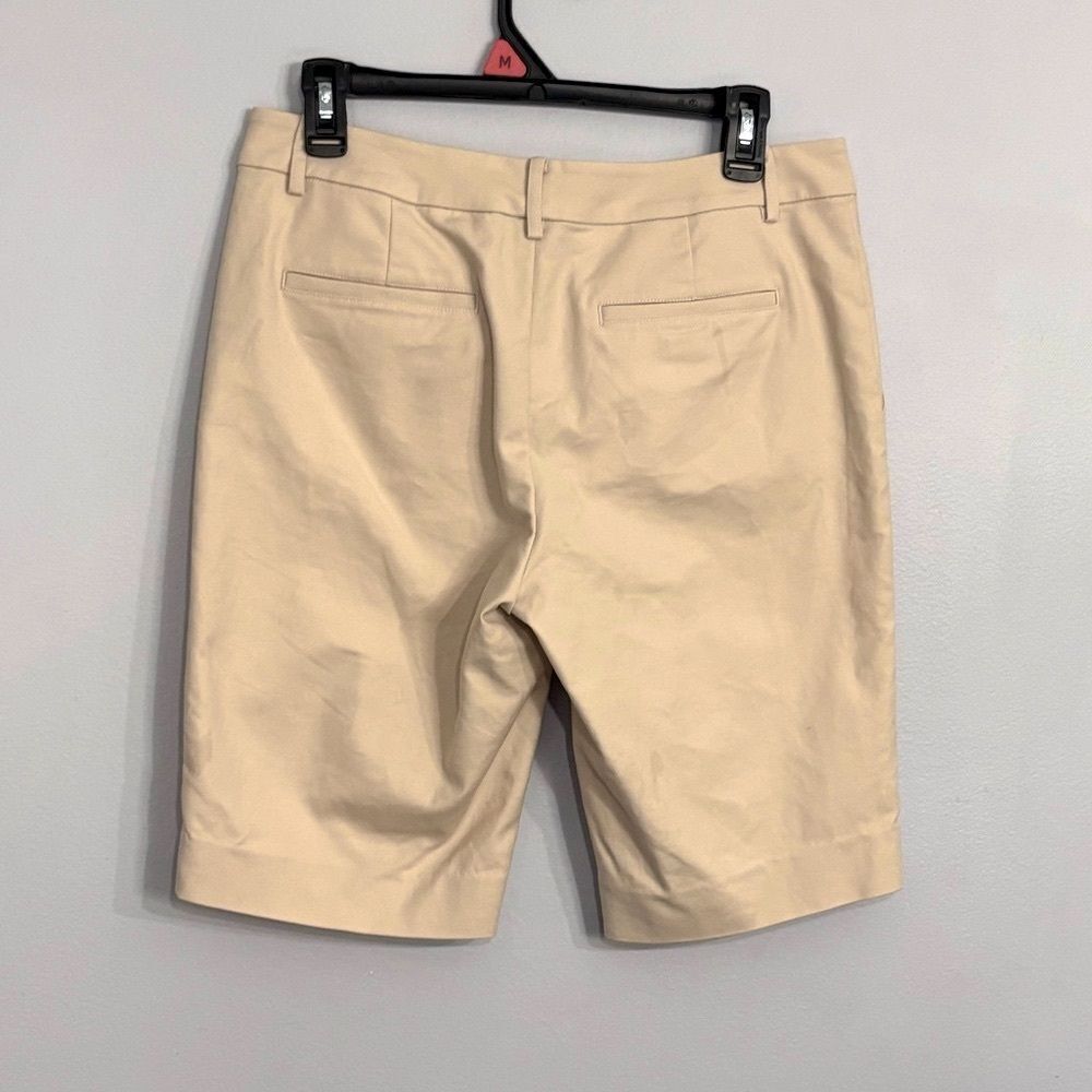 Lauren Ralph Lauren | Women’s Classic Tan Bermuda Chino 10” Casual Shorts Size 6 - Picture 2 of 15